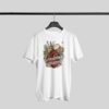 remera-unisex-blanca -argentina-siempre en el corazon guardo una chacarera colgada en percha
